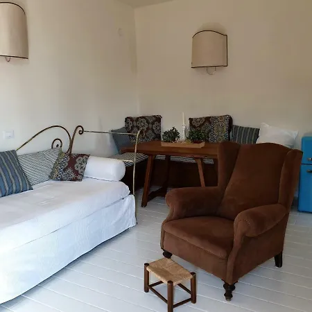 Molo 106 Guest house Capraia